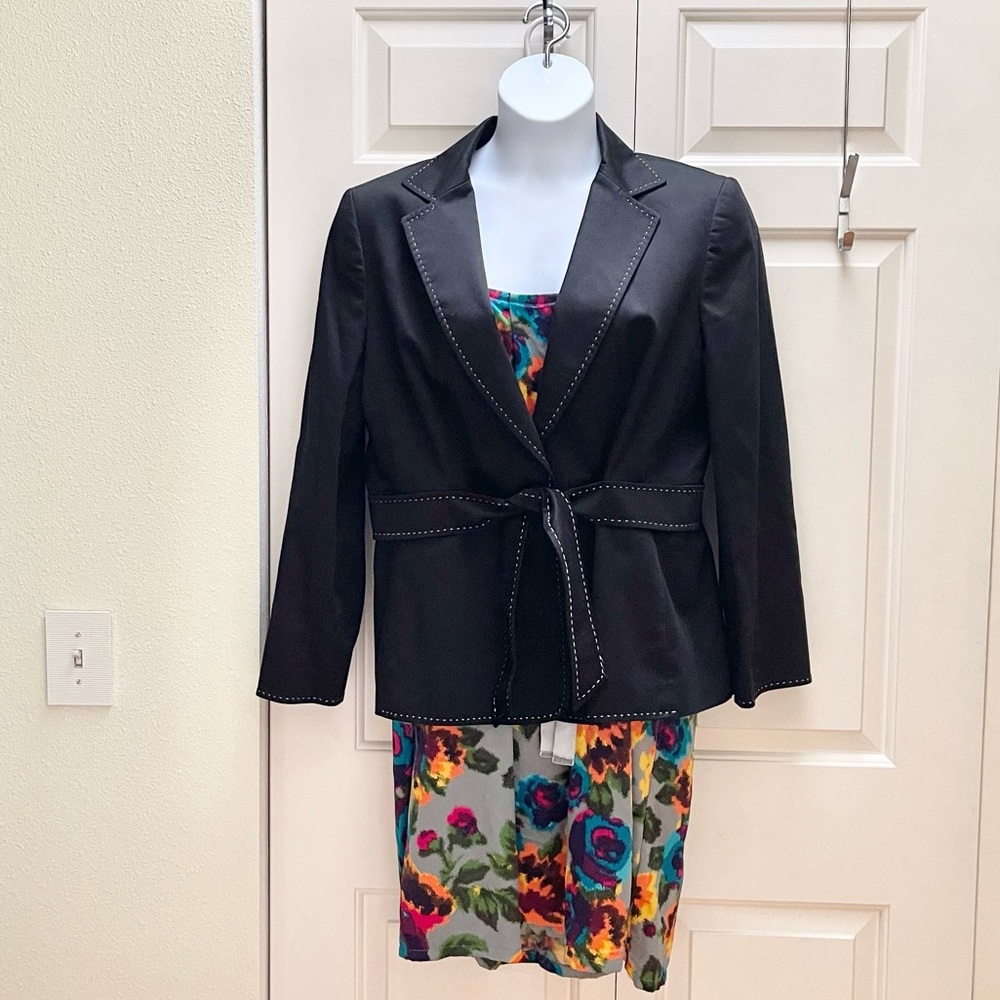 Tahari single button belted blazer